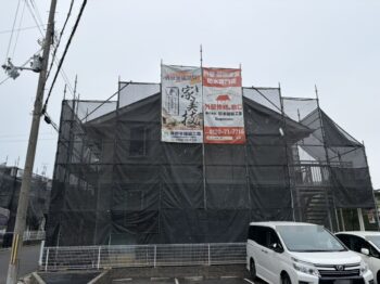 堺市西区鳳南町　センチュリーハイツⅢB　外壁屋根塗装工事　（進捗状況1）